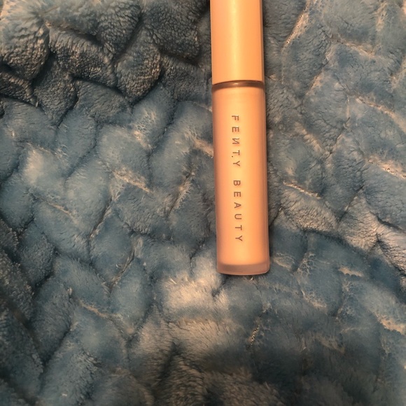 Fenty Pro Filt'r Amplifying Eye Primer - Picture 4 of 4